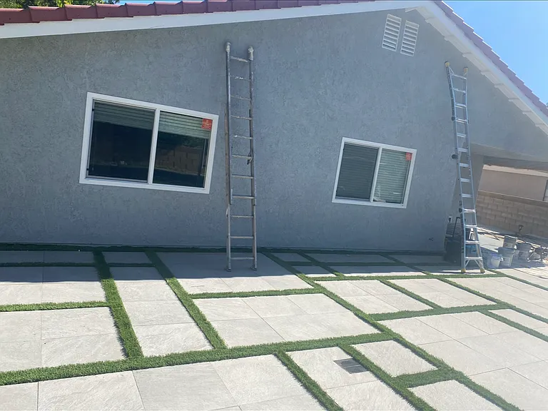 1833 Einstein St — Photo 34
