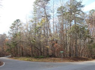 17 Lake Orange Rd #17, Hillsborough, NC 27278