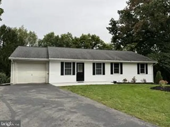 920 Brandywine Way, Mechanicsburg, PA 17050