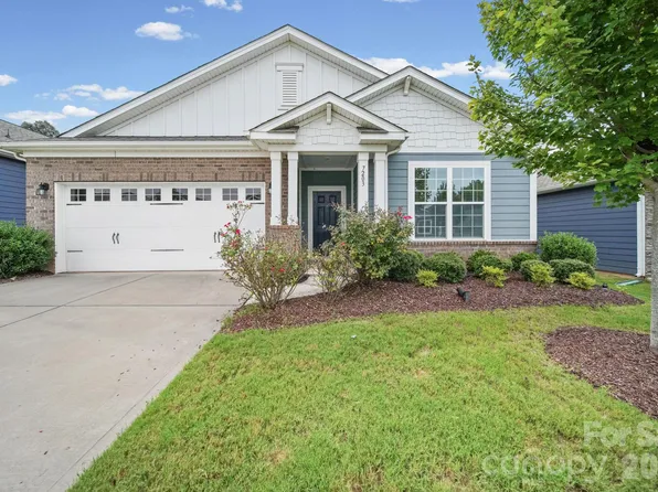 7203 Chrysanthemum Rd, Lancaster, SC 29720