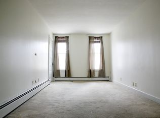 352 W Main St UNIT 1, Waukesha, WI 53186