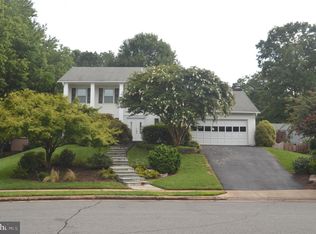 10104 Holland Ct, Manassas, VA 20110
