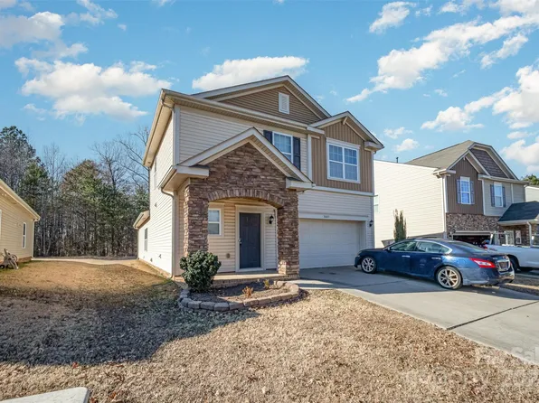8403 Romana Red Ln, Charlotte, NC 28213
