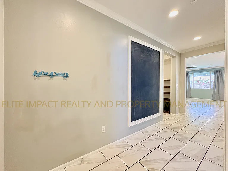 9731 E Lynx Lake Trl — Photo 5