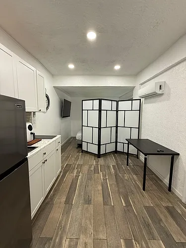 3111 N 66th Efficiency Side #DO Photo 1