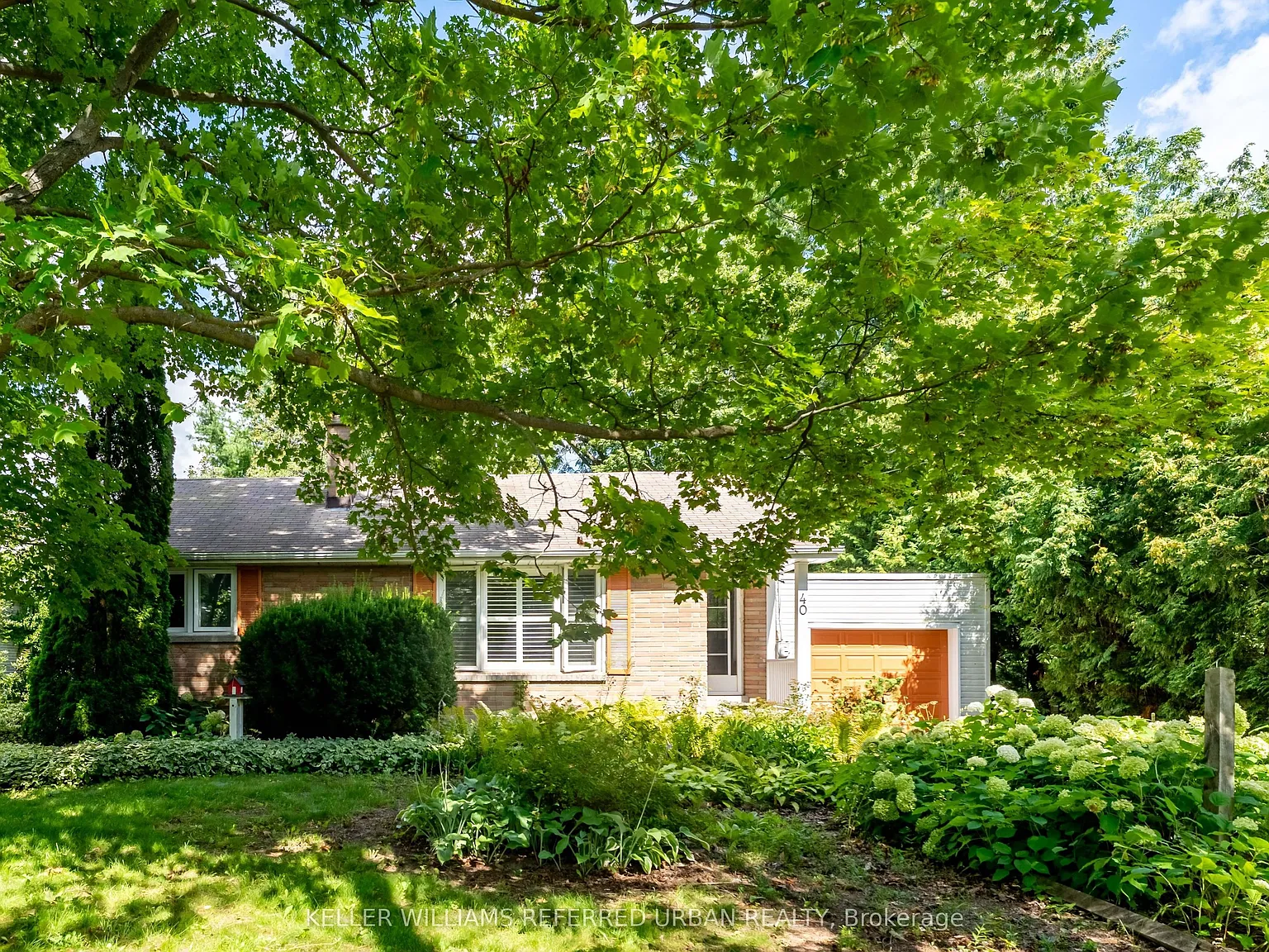 2 bed, $2,700 — Photo 1