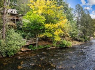 210 White Pine Acres Dr, Blue Ridge, GA 30513