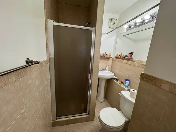 94-10 59th Avenue image 13 of 24