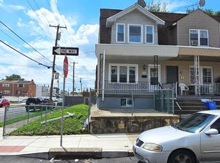 2660 S Lloyd St, Philadelphia, PA 19153