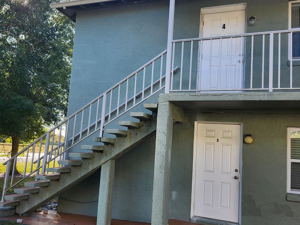 Apartment 4, 2nd floor