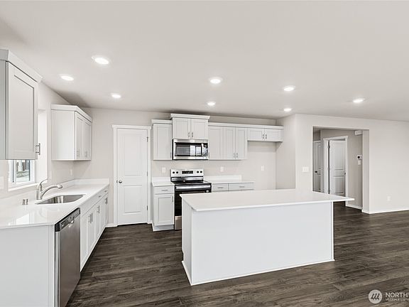 5th image of 1805 S Mallard Way #6