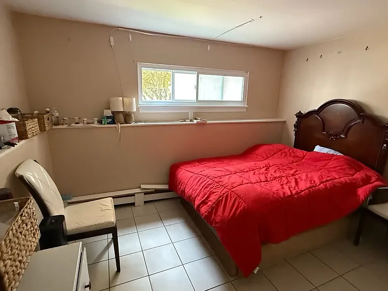 26 Maple Ln #B — Photo 11