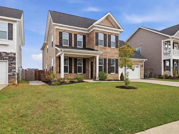 1525 Garrett Ct, Chapin, SC 29036