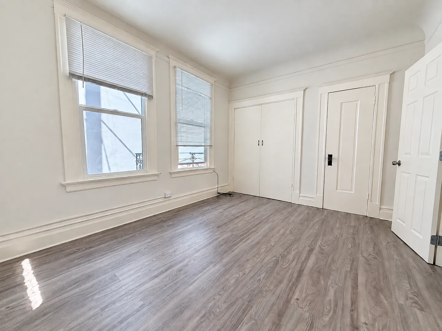 1120 Jackson Street — Photo 4