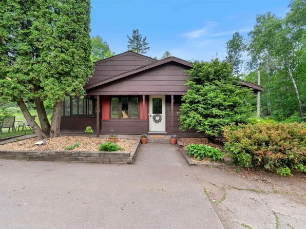 7972 E Kb Dr, South Range, WI 54874