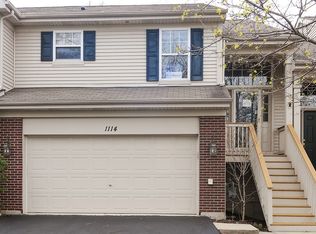 1114 N Oakwood Dr, Fox Lake, IL 60020