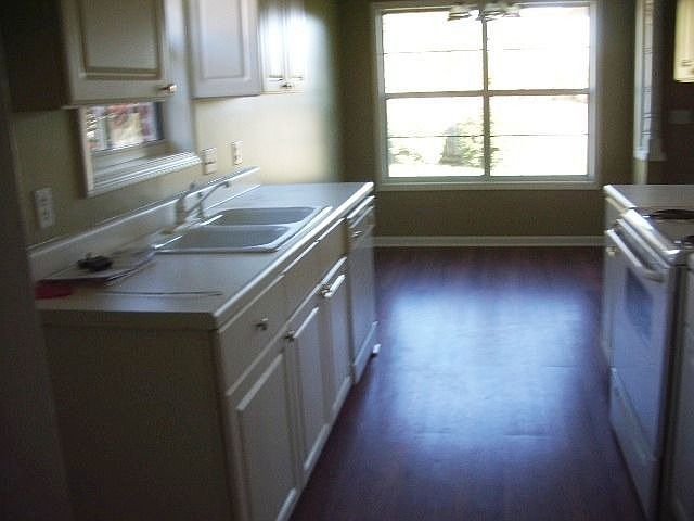 2nd image of 8450 Cottonwood Dr
