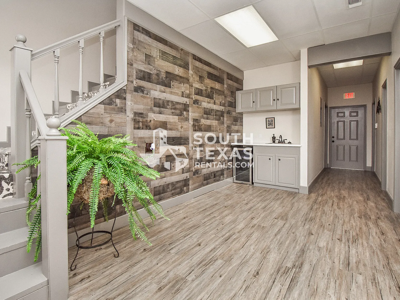 104 Kelly Dr - Ste A — Photo 3