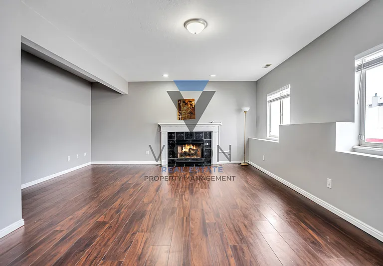 8766 S 4870 W — Photo 11