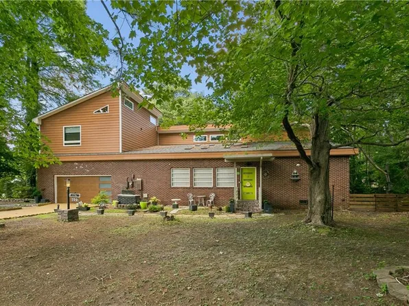 102 Purgold Rd, Seaford, VA 23696