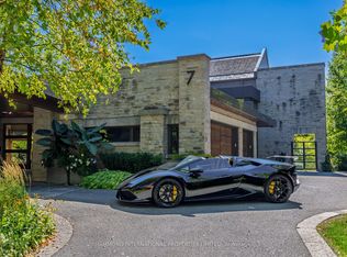 7 Oxbow Rd, Toronto, ON M3B 1Z9