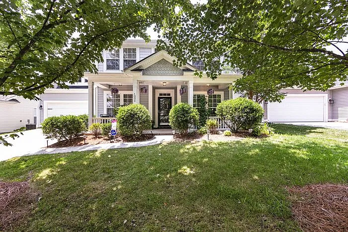 1008 Millbank Dr — Photo 2