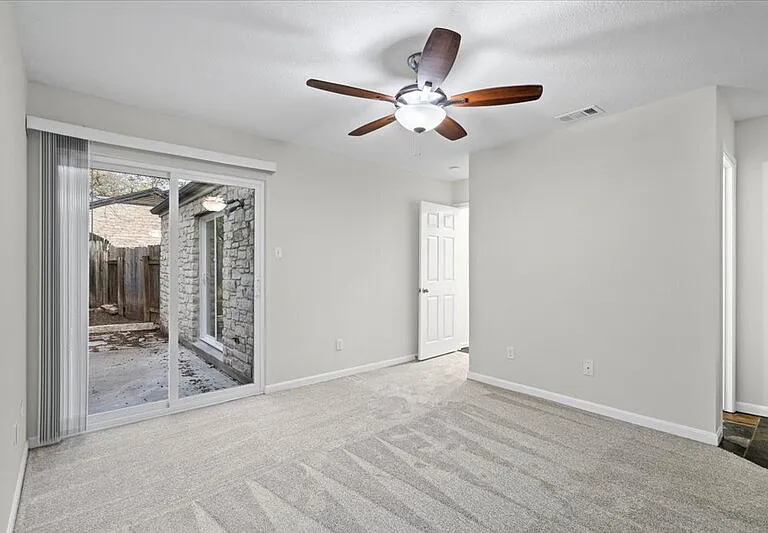 361 Fantail Loop — Photo 19