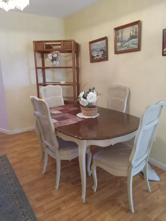 2 bed, 1200 sqft, $1,800 — Photo 2