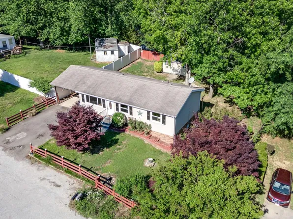6561 8th St, Chesapeake Beach, MD 20732
