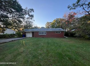 30 Smith Rd, Toms River, NJ 08755