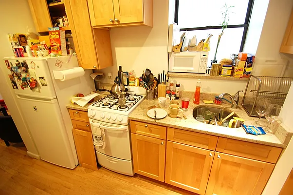 Rented by Bold New York | media 38