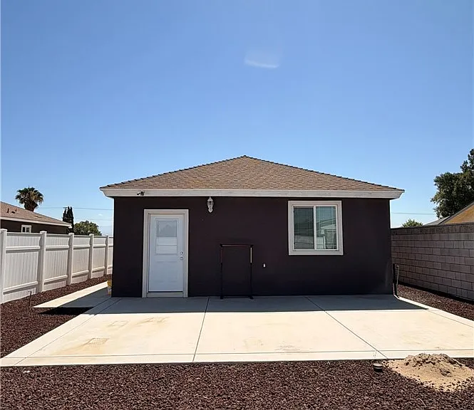 11088 Spruce Ave — Photo 12