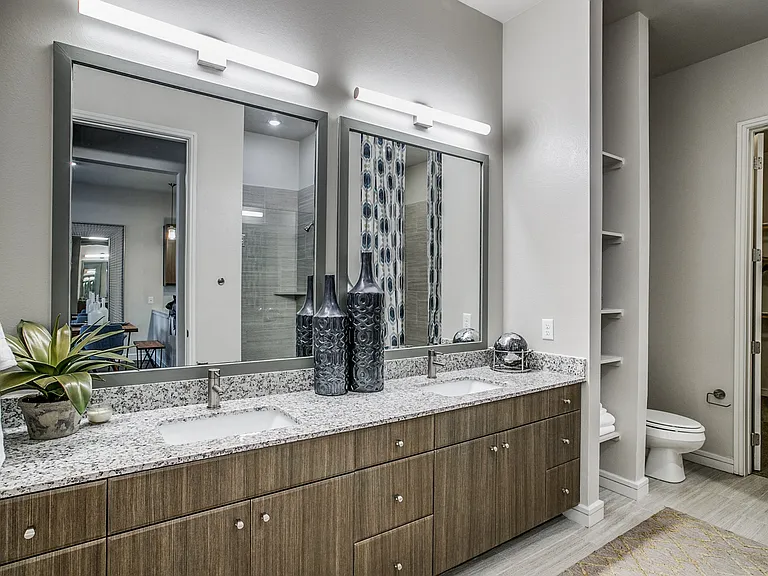 One Oak Grove — Photo 11