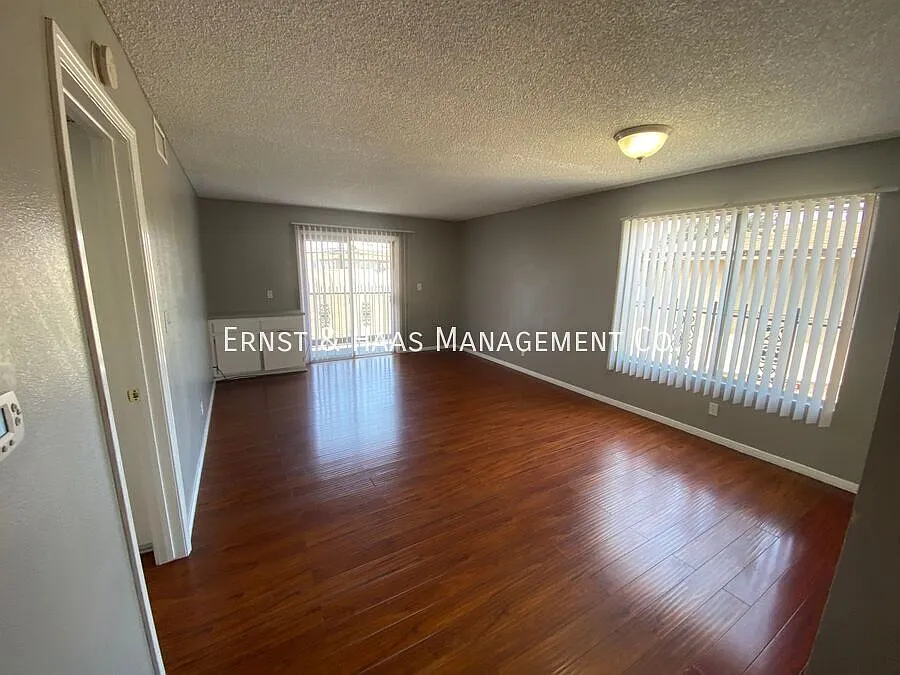 Welcome Home to This Lovely 2-Bedroom Apartment! — Photo 4