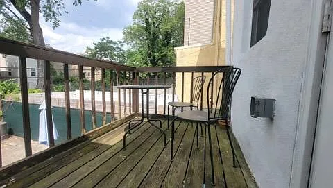 3827 Mount Vernon St #1 — Photo 5