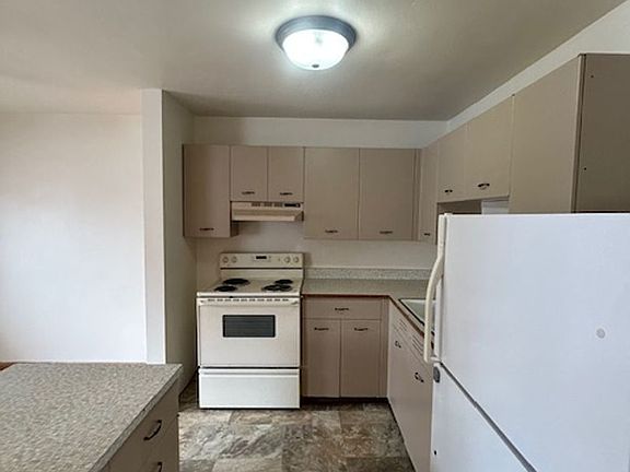 2nd image of 225 Milton Ave APT 1G