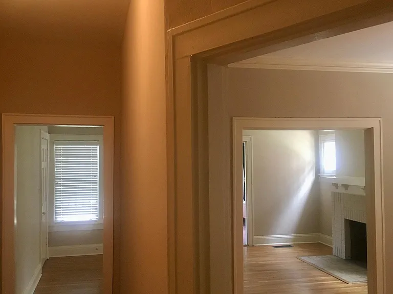 334 N McLean Blvd #2 — Photo 25