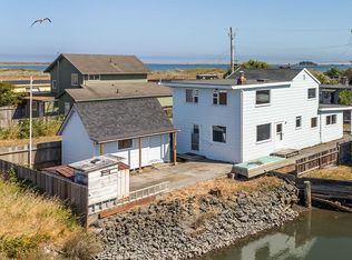 135 Crab St, Eureka, CA 95503