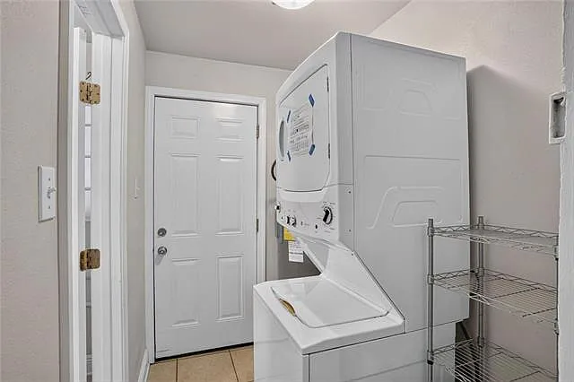 4117 Annunciation St — Photo 11
