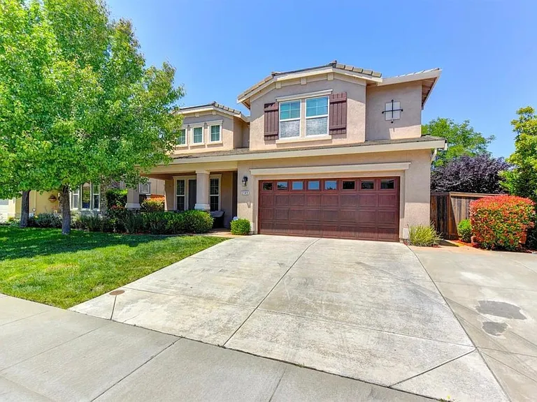 2149 Eldmire Way — Photo 31