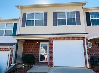 735 Georgetown Ln, Jonesboro, GA 30236