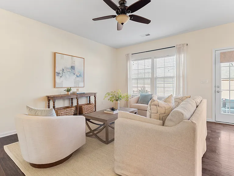3525 Hornets Nest Way — Photo 3
