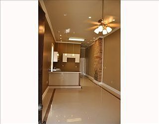 3rd image of 2626 Louisiana Ave