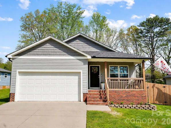 1095 Roberts St, China Grove, NC 28023