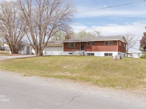 270 S 300 E, Santaquin, UT 84655