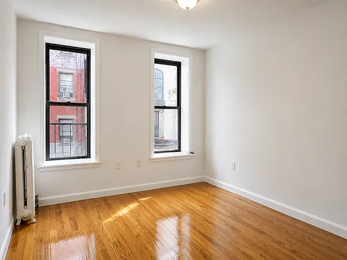 312 W 15th St #6 Photo 1