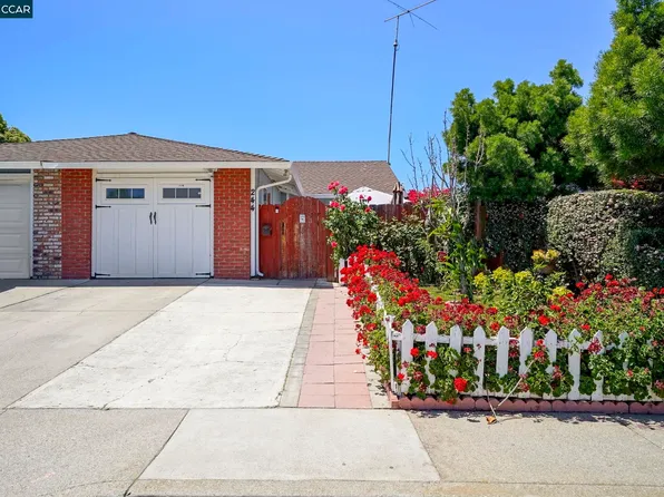 244 E Trident Dr, Pittsburg, CA 94565
