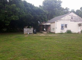 204 2nd St, Erwin, NC 28339