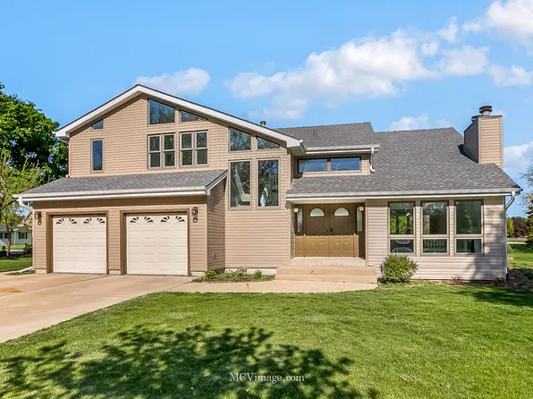 712 Westshire Dr, Joliet, IL 60435