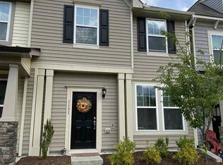 1131 Kenross Dr, Burlington, NC 27215